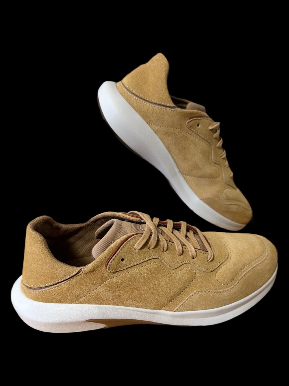 Olukai Koheo Golden Sand Suede Men’s size 10.5 NEW no tags